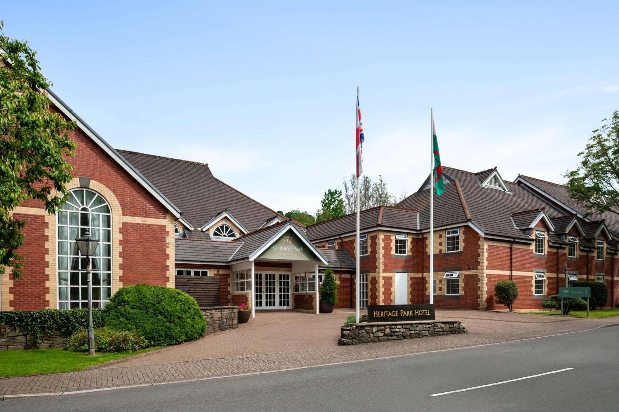 Heritage Park Pontypridd, Trademark Collection By Wyndham Exterior foto